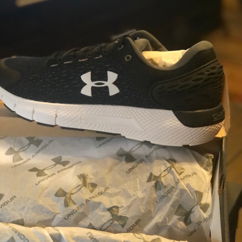Under Armor Men’s size 13